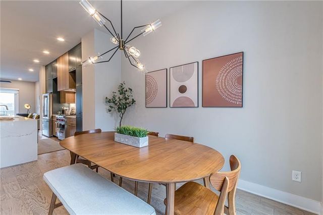 699 Vidalia Lane NW, Atlanta, GA 30318