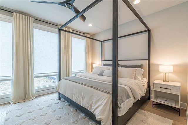 699 Vidalia Lane NW, Atlanta, GA 30318