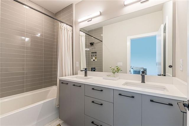 699 Vidalia Lane NW, Atlanta, GA 30318