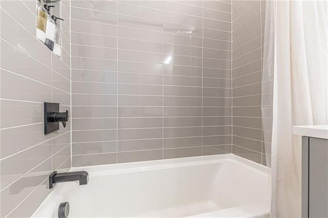 699 Vidalia Lane NW, Atlanta, GA 30318