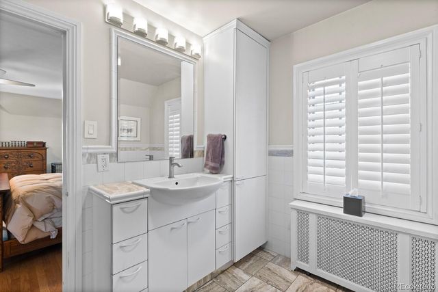 1922 Monaco Parkway, Denver, CO 80220