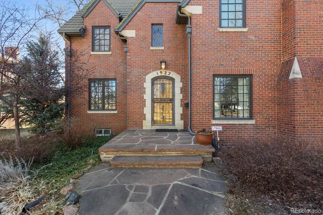 1922 Monaco Parkway, Denver, CO 80220