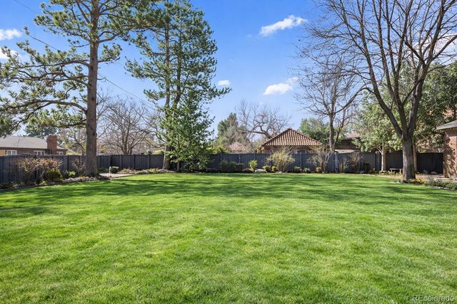 1922 Monaco Parkway, Denver, CO 80220