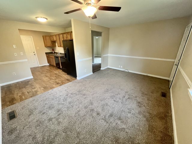 24 Maple St, Clarksville, TN 37042