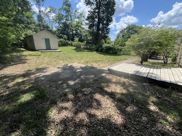 24 Maple St, Clarksville, TN 37042