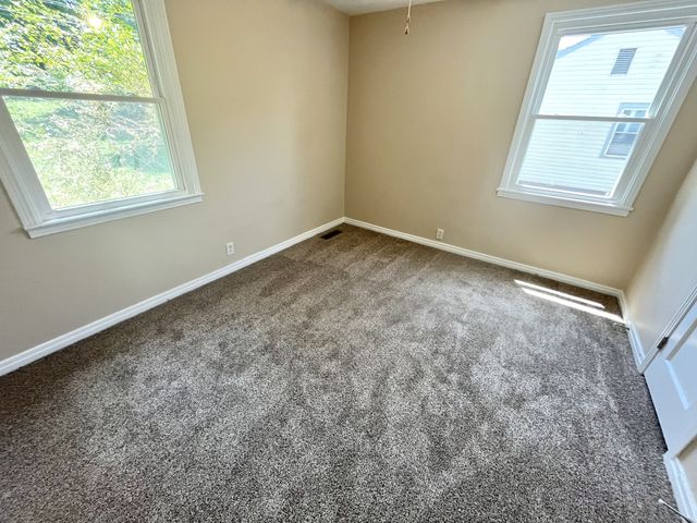 24 Maple St, Clarksville, TN 37042