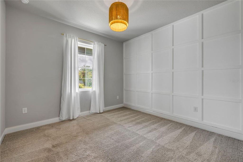 Image 28 of property listing at 1100 LOCH LINNHE COURT, New Smyrna Beach, FL 32168