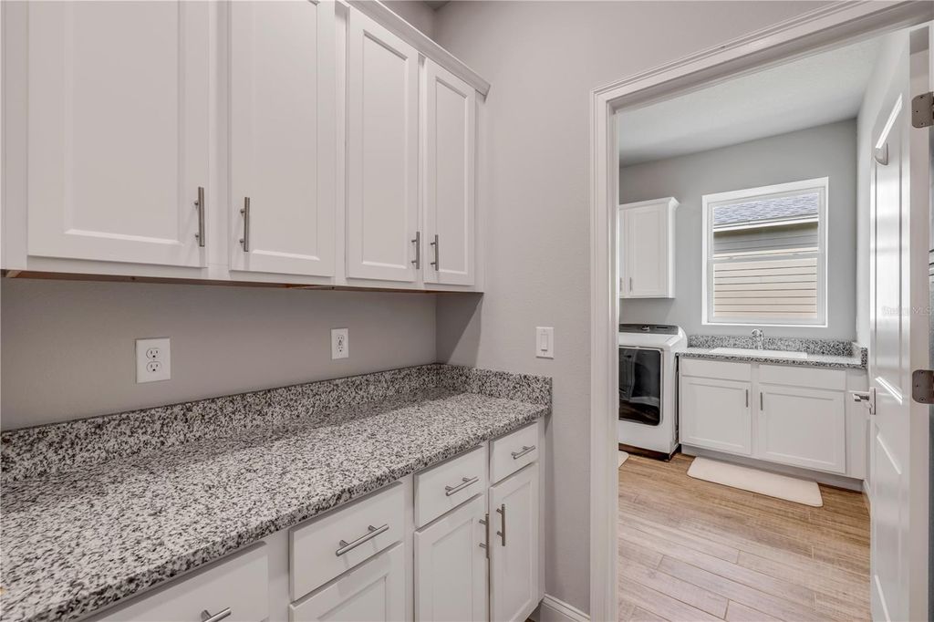 Image 41 of property listing at 1100 LOCH LINNHE COURT, New Smyrna Beach, FL 32168