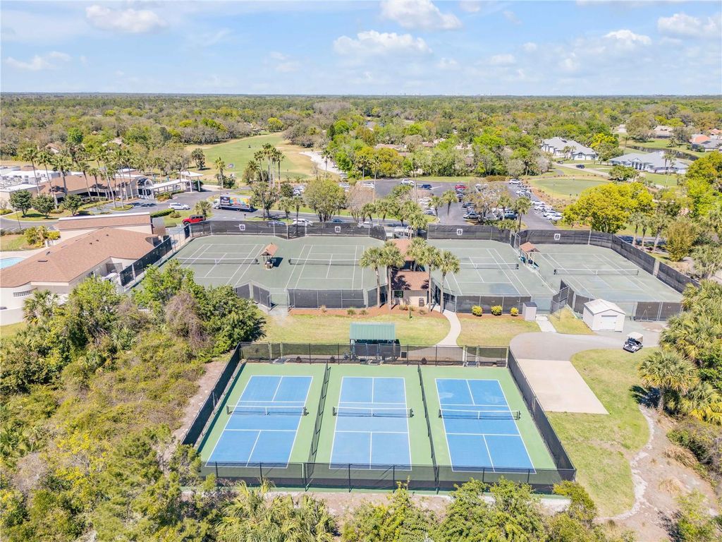 Image 44 of property listing at 1100 LOCH LINNHE COURT, New Smyrna Beach, FL 32168