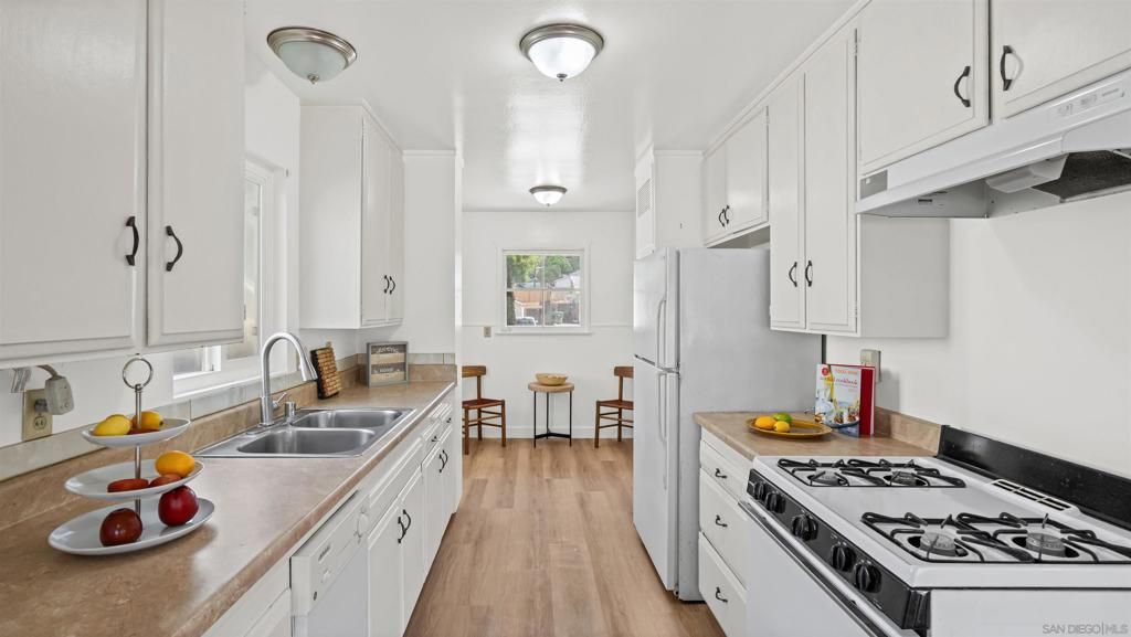 1030 Alveda Ave, El Cajon, CA 92019 — photo 5