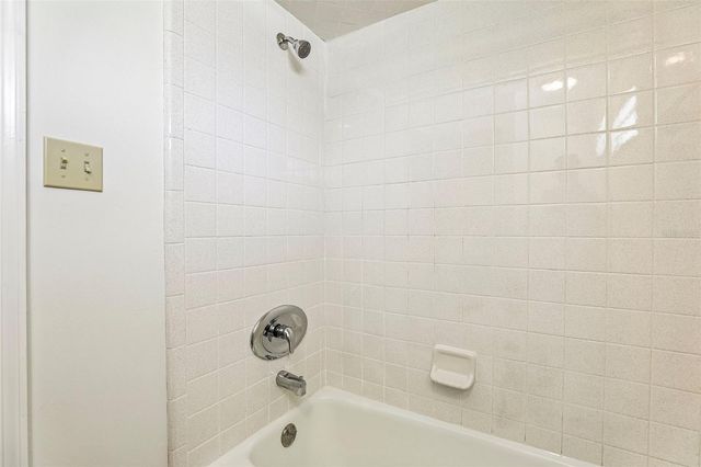 28 LINDA LANE, Kissimmee, FL 34744