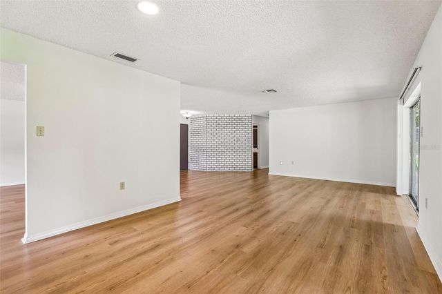 28 LINDA LANE, Kissimmee, FL 34744