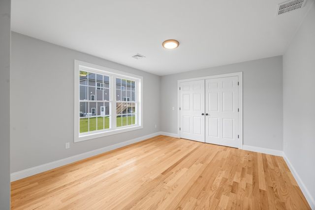 188 St Louis Avenue, Woonsocket, RI 02895