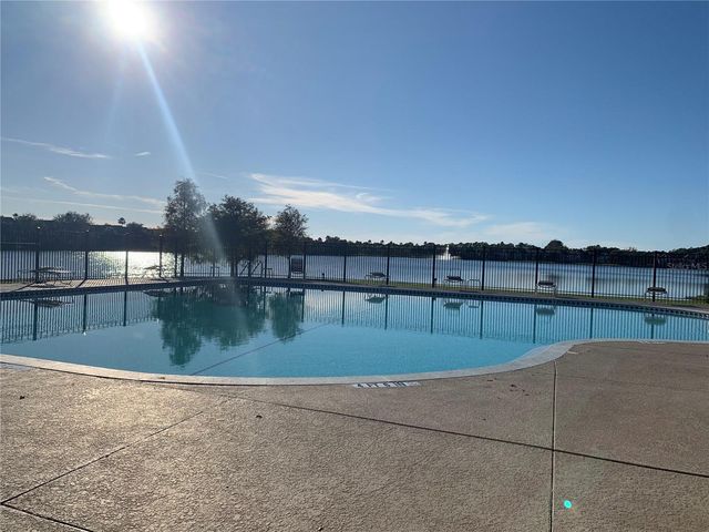 10416 WHITE LAKE COURT 10416, Tampa, FL 33626