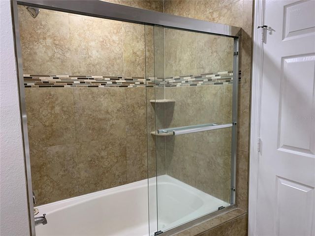 10416 WHITE LAKE COURT 10416, Tampa, FL 33626