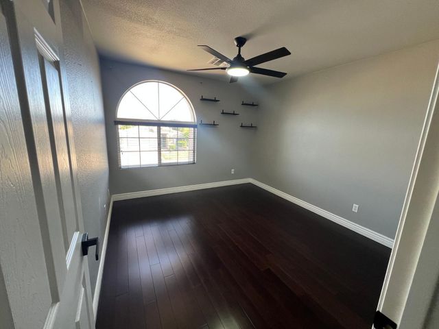 11175 W Ashley Chantil Drive, Surprise, AZ 85378