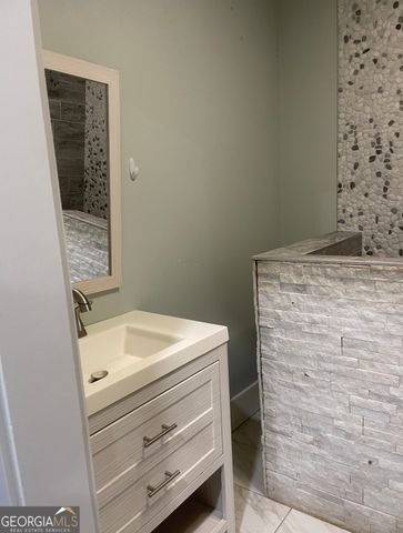 112 Hendry Street, Union Point, GA 30669