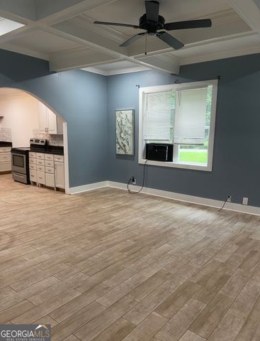 112 Hendry Street, Union Point, GA 30669