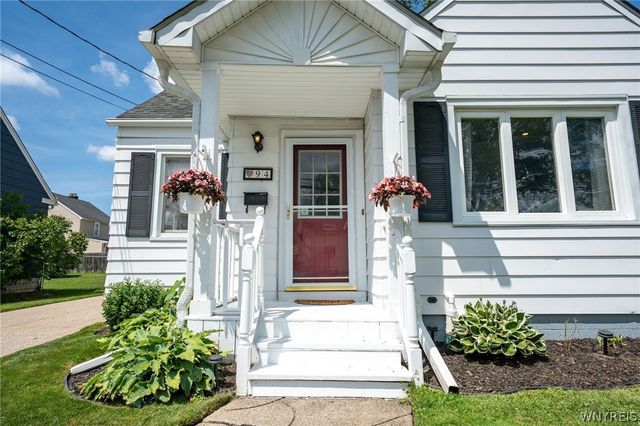 94 Amsterdam Street, Tonawanda, NY 14150