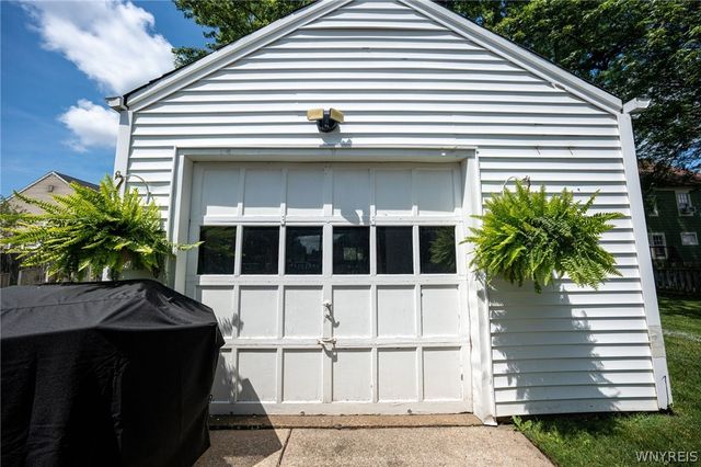 94 Amsterdam Street, Tonawanda, NY 14150