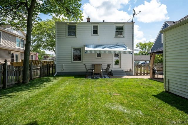 94 Amsterdam Street, Tonawanda, NY 14150