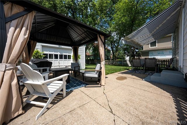 94 Amsterdam Street, Tonawanda, NY 14150