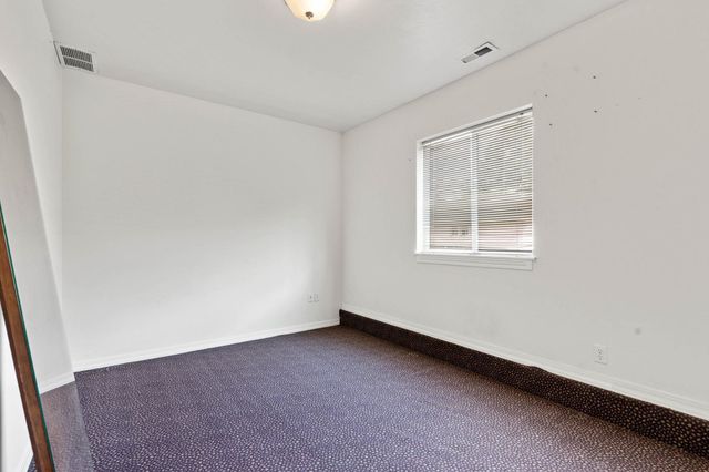 303 E Augusta Ave, Spokane, WA 99207