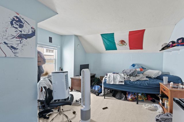 303 E Augusta Ave, Spokane, WA 99207