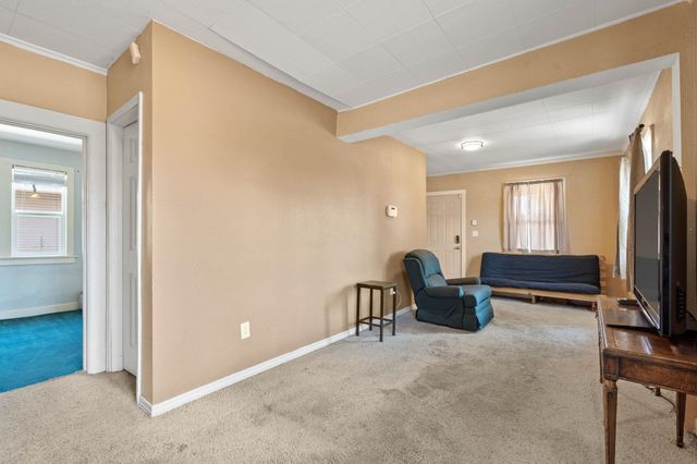 303 E Augusta Ave, Spokane, WA 99207