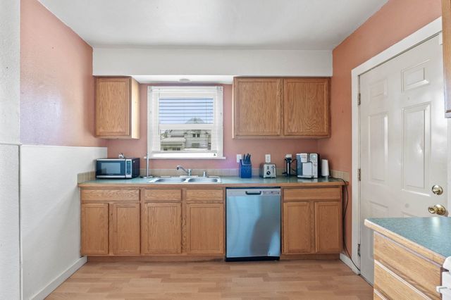 303 E Augusta Ave, Spokane, WA 99207