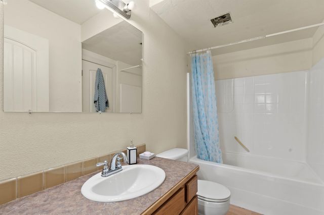 303 E Augusta Ave, Spokane, WA 99207