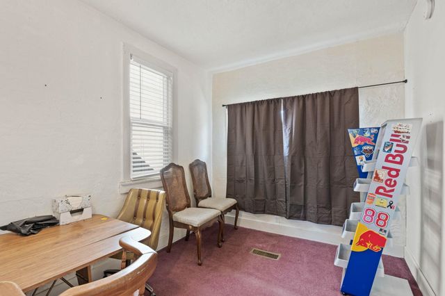 303 E Augusta Ave, Spokane, WA 99207