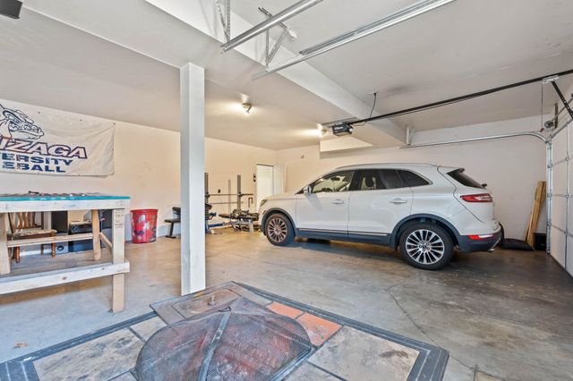 303 E Augusta Ave, Spokane, WA 99207
