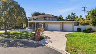 1262 Brittany Cross Rd, North Tustin, CA 92705