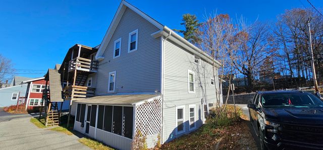 271 Village Street, Concord, NH 03303