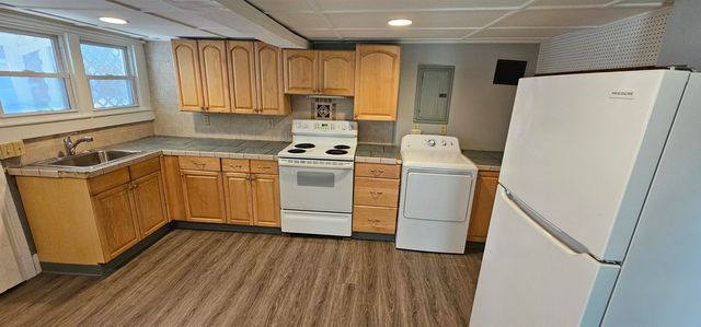 271 Village Street, Concord, NH 03303