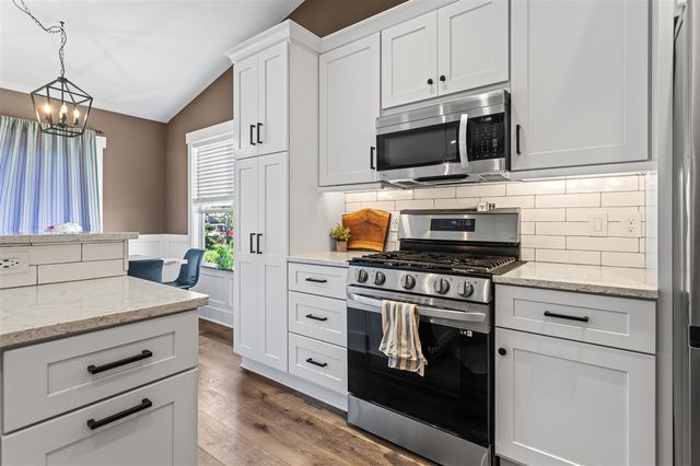 9625 Scotsmoor Drive, Caledonia, MI 49316