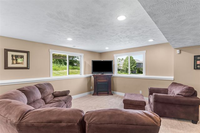 9625 Scotsmoor Drive, Caledonia, MI 49316