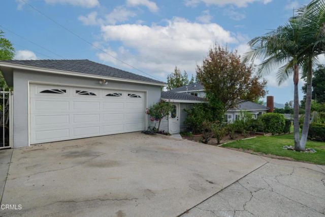 941 Chehalem Road, La Canada Flintridge, CA 91011