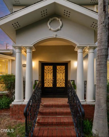 941 Chehalem Road, La Canada Flintridge, CA 91011