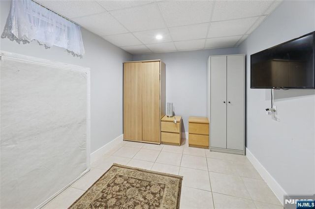 124 Lee Street, Elmwood Park, NJ 07407