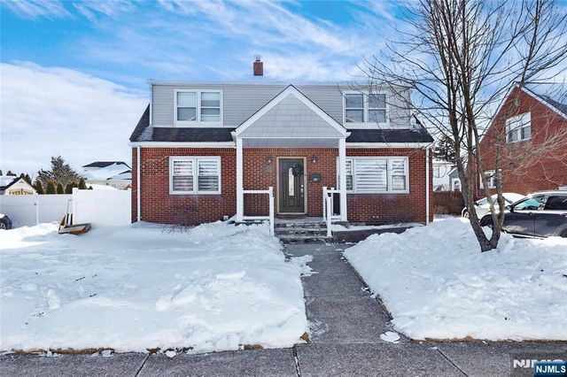 124 Lee Street, Elmwood Park, NJ 07407