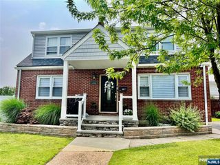 124 Lee Street, Elmwood Park, NJ 07407