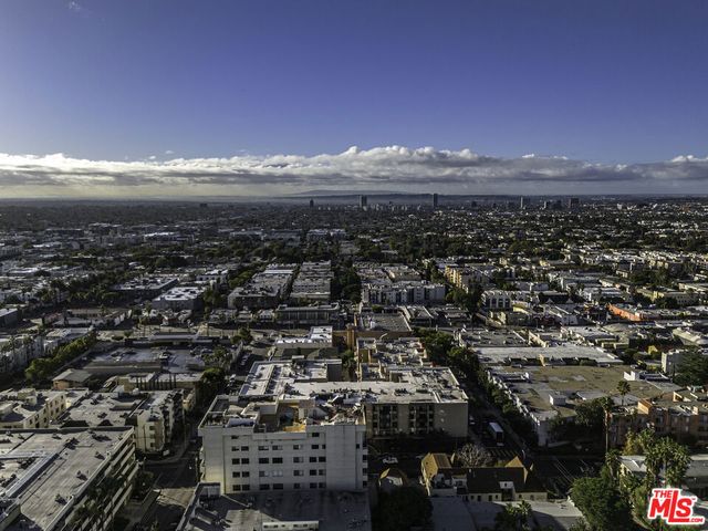 7320 Hawthorn Avenue 315, Los Angeles, CA 90046