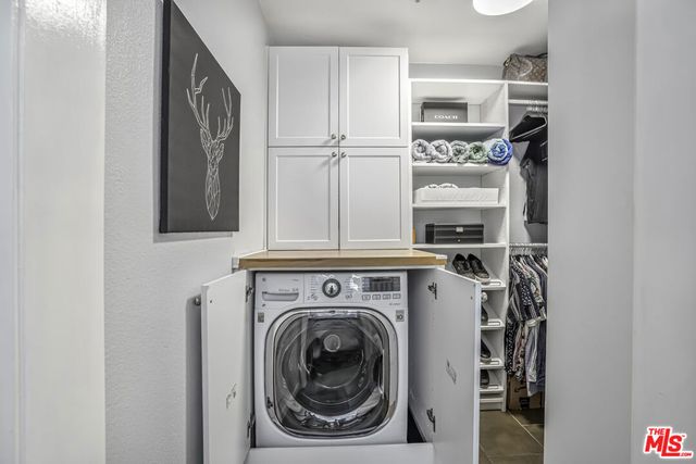 7320 Hawthorn Avenue 315, Los Angeles, CA 90046