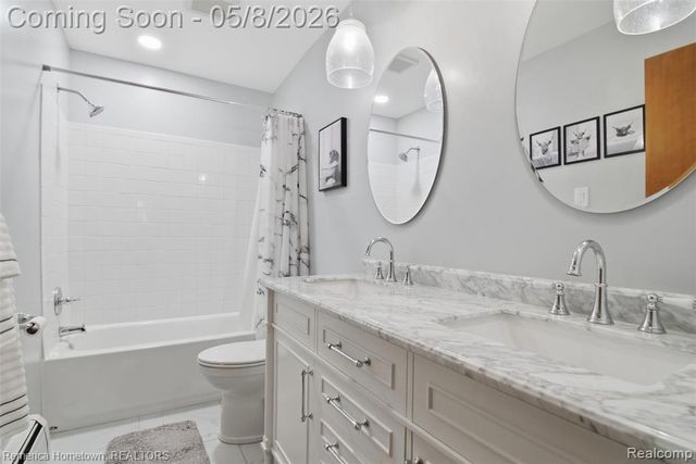 11337 Kennebec Avenue, Allen Park, MI 48101