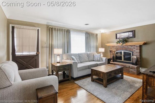 11337 Kennebec Avenue, Allen Park, MI 48101