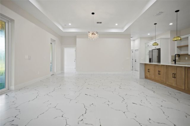 30643 APRICOT AVENUE, Eustis, FL 32736