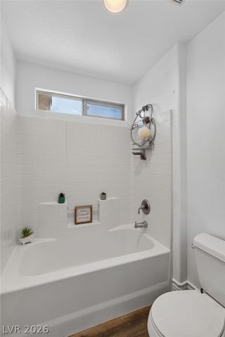 176 BROKEN PUTTER Way, Las Vegas, NV 89148