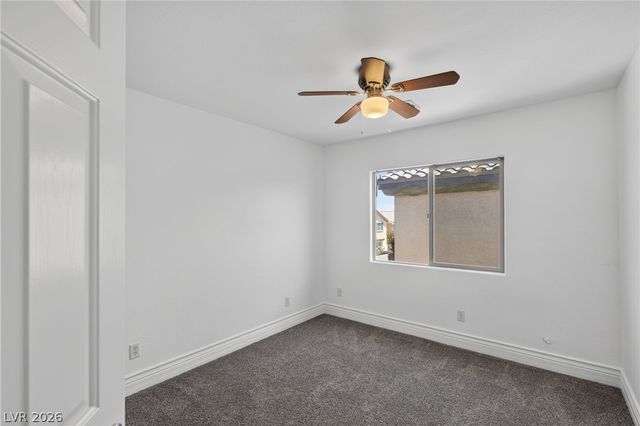 176 BROKEN PUTTER Way, Las Vegas, NV 89148